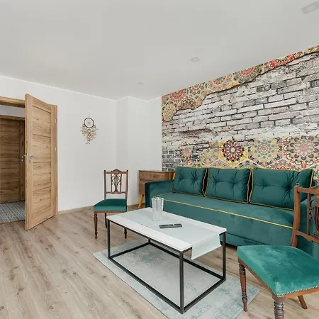 Nowoczesne I Stylowe W Centrum Bytomia Blisko Rynku By Renters *