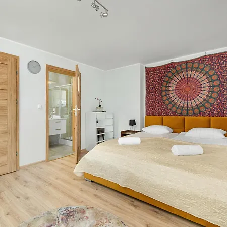 Nowoczesne I Stylowe W Centrum Bytomia Blisko Rynku By Renters Apartmán Bytom