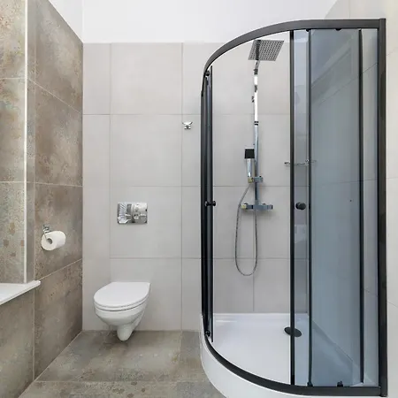 Apartment Nowoczesne I Stylowe W Centrum Bytomia Blisko Rynku By Renters *