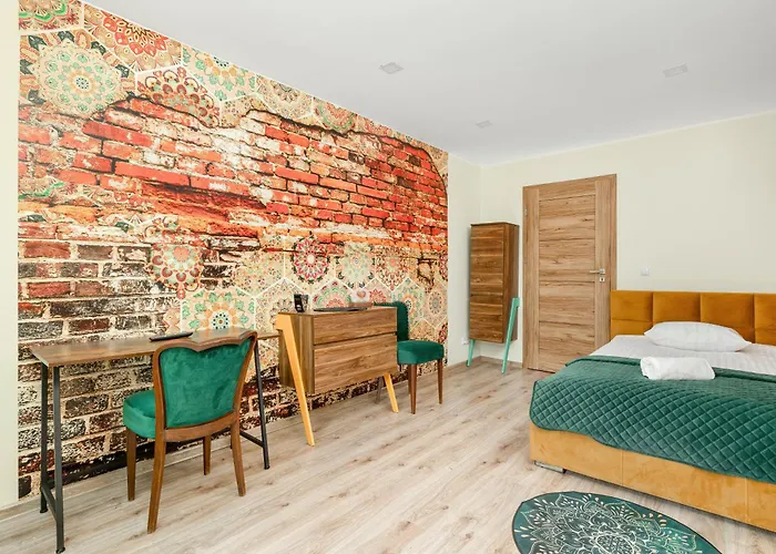 Nowoczesne I Stylowe W Centrum Bytomia Blisko Rynku By Renters Μπίτομ