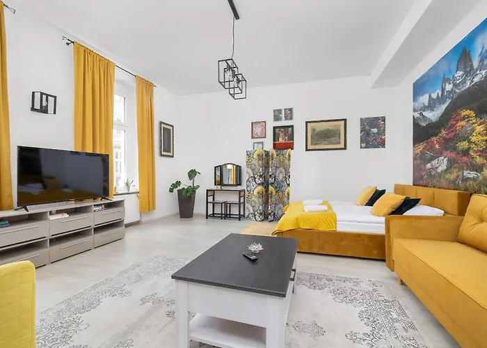 Nowoczesne I Stylowe W Centrum Bytomia Blisko Rynku By Renters *