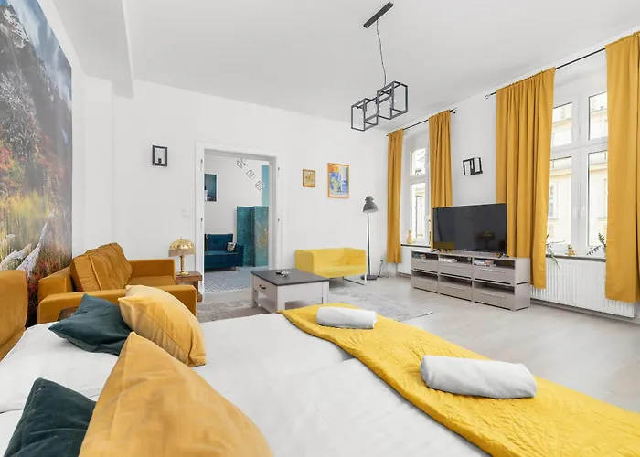 Nowoczesne I Stylowe W Centrum Bytomia Blisko Rynku By Renters דירה